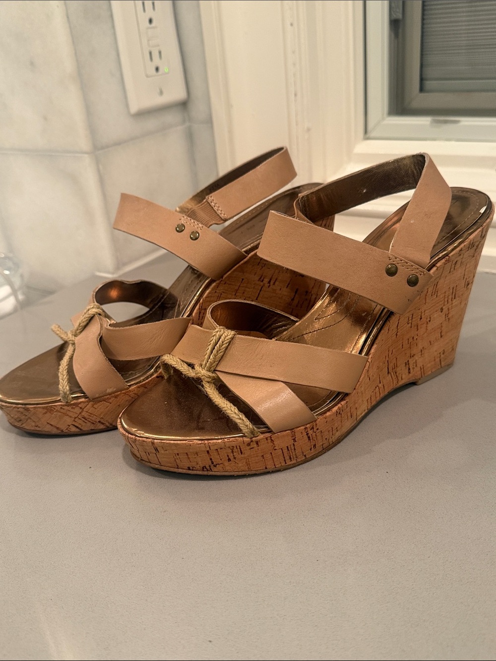 Tahari Tan Cork Wedge Sandals with Rope Accent Size 7.5
